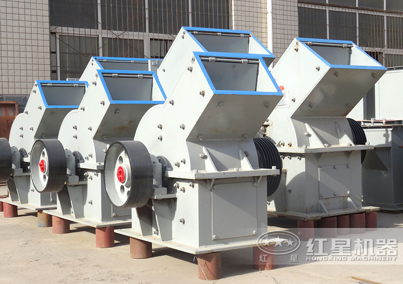 小型錘式制砂機，其價格比較便宜